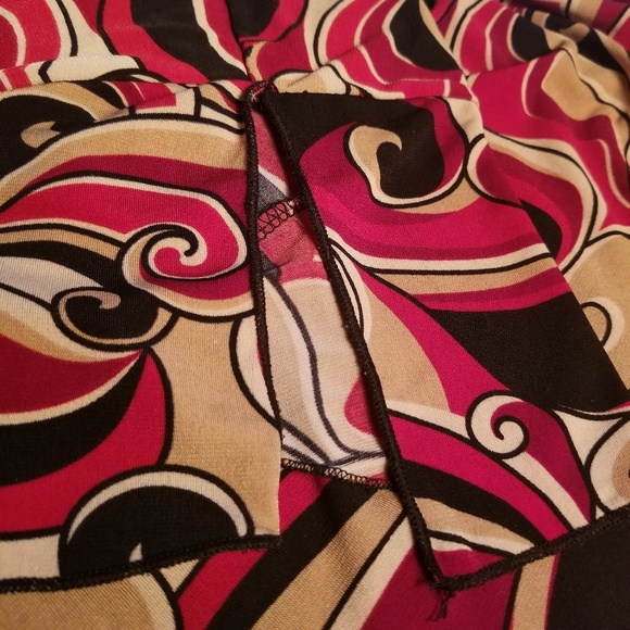 Byer California Medium Print Flowy Summer Blouse - Picture 8 of 8